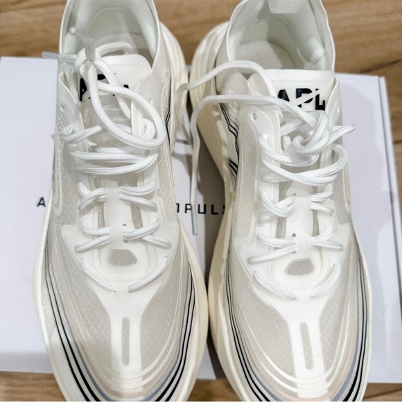 APL Streamline - Picture 3 of 6